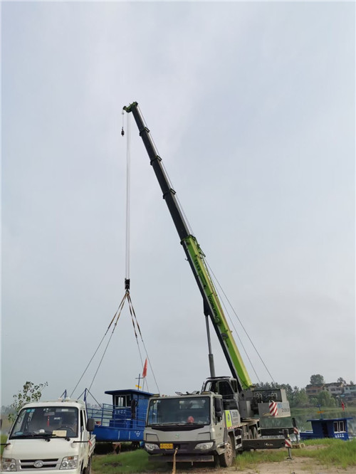威远县桥梁建设吊装案例